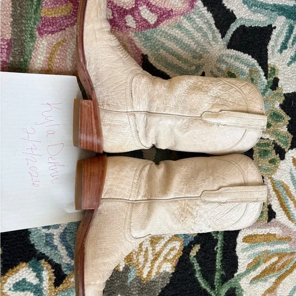 Tecovas Pearl Chloe’s Bone Heeled Boots - Picture 2 of 3